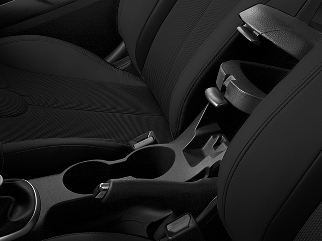2013 Hyundai Veloster Base w/Black