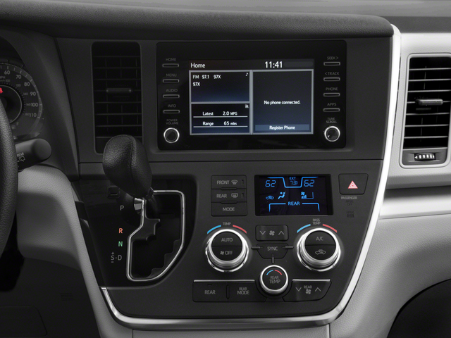 2018 Toyota Sienna SE 8 Passenger