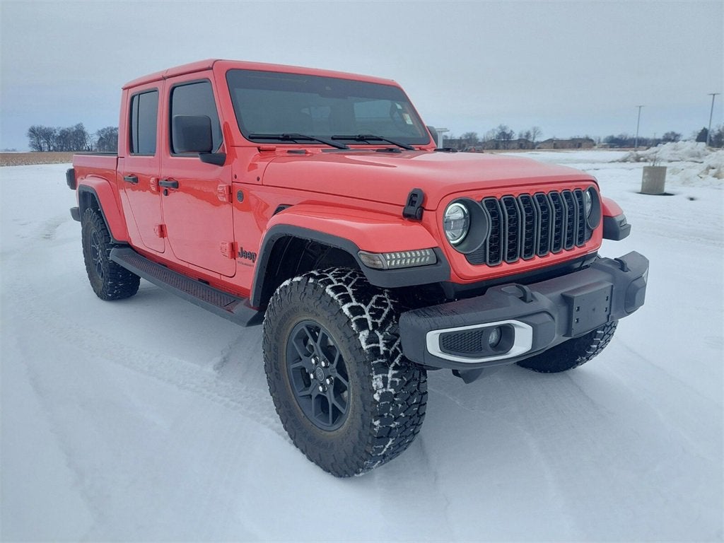 2025 Jeep Gladiator High Tide