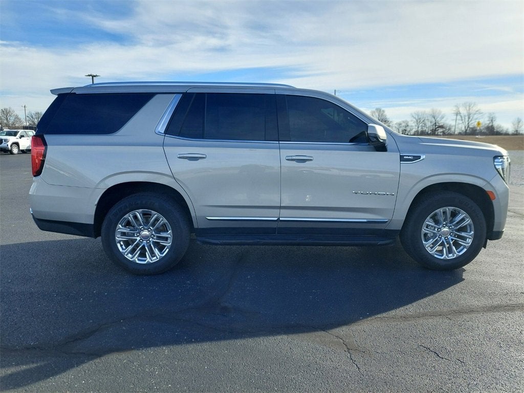2022 GMC Yukon SLT