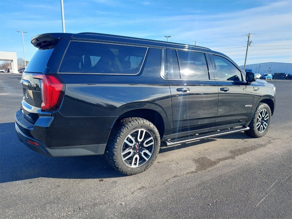 2021 GMC Yukon XL AT4