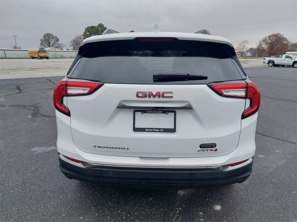 2024 GMC Terrain AT4