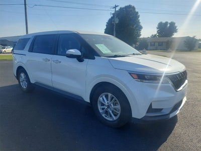 2024 Kia Carnival LX