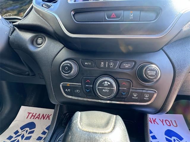 2022 Jeep Cherokee Trailhawk