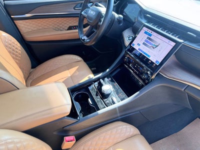 2023 Jeep Grand Cherokee Summit