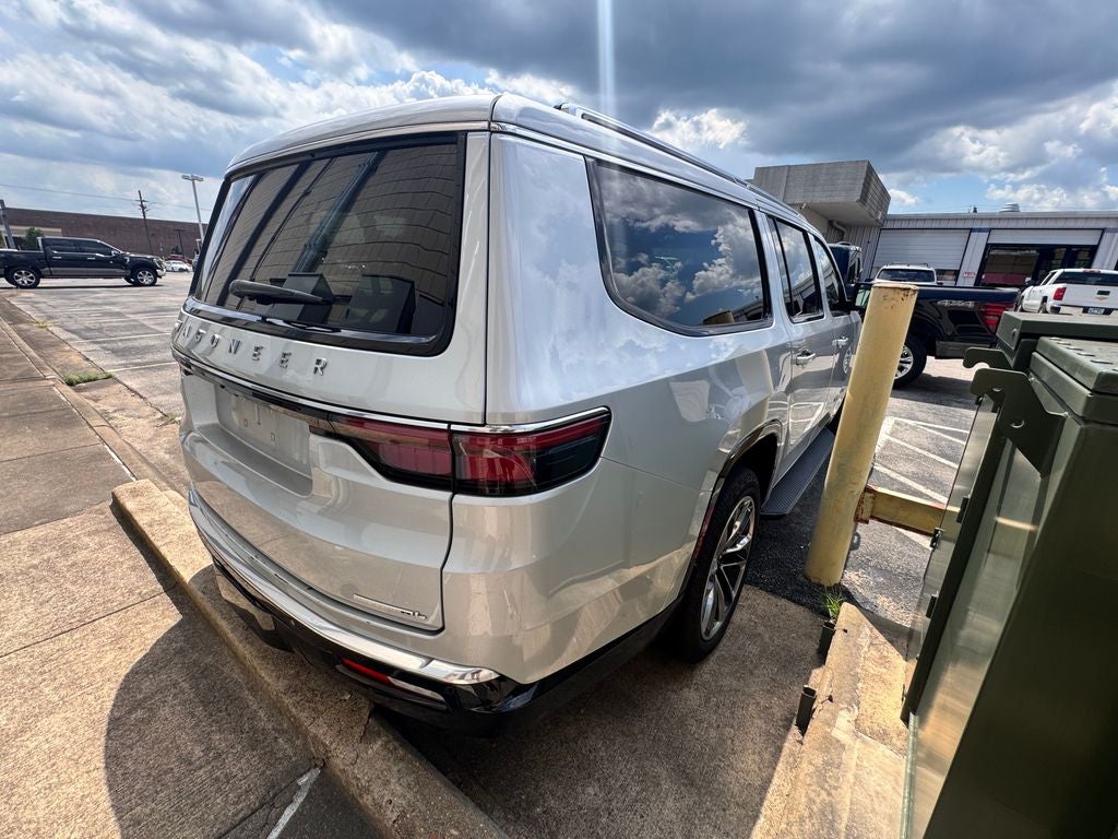 2023 Jeep Wagoneer L Series II