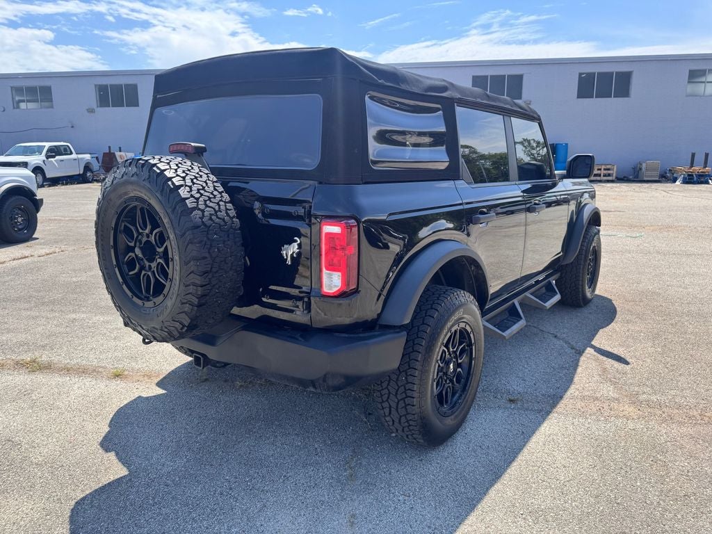 2022 Ford Bronco Base