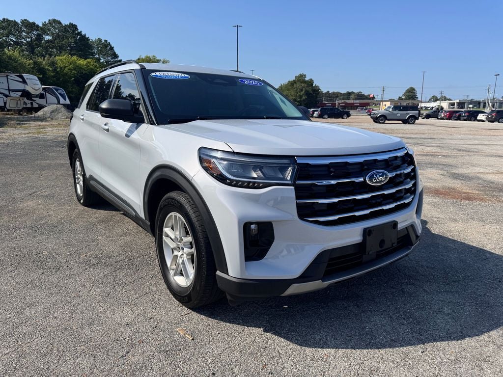 2025 Ford Explorer Active