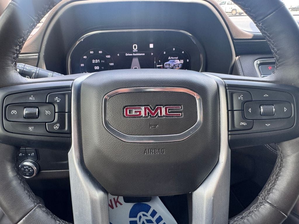 2022 GMC Yukon SLT