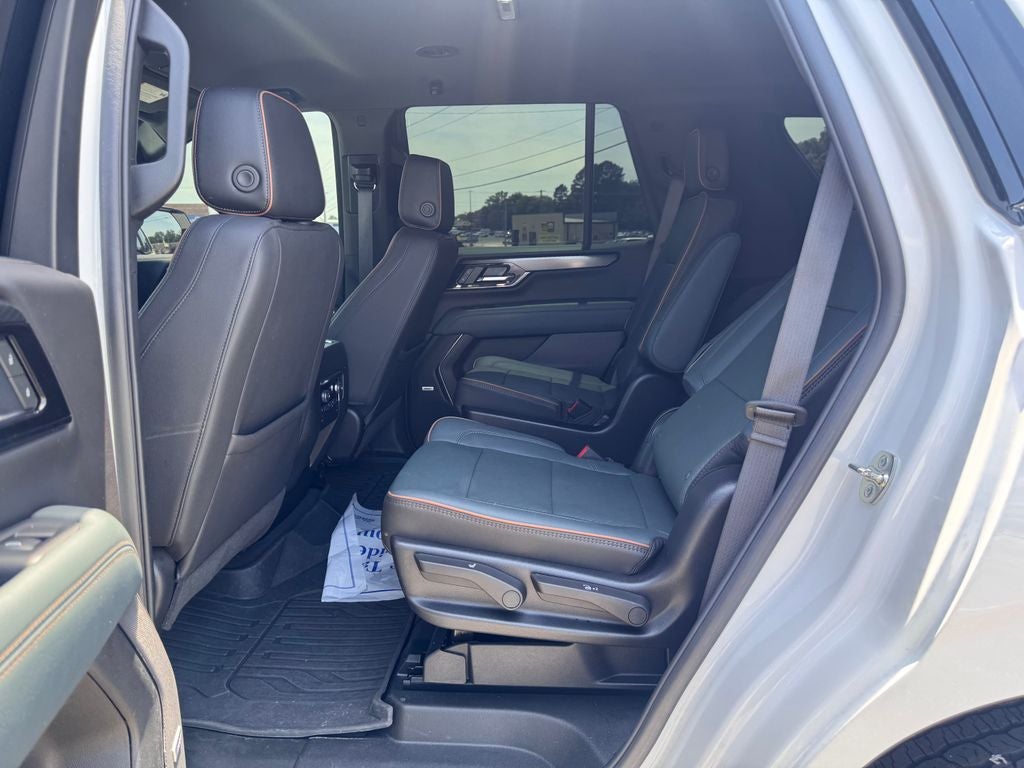 2025 GMC Yukon AT4