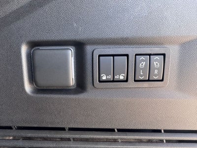 2025 GMC Yukon AT4