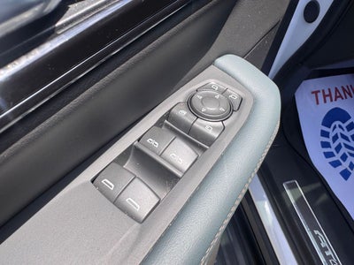 2025 GMC Yukon AT4