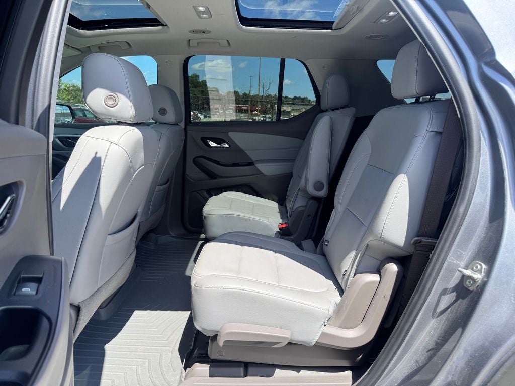 2021 Chevrolet Traverse LT Leather
