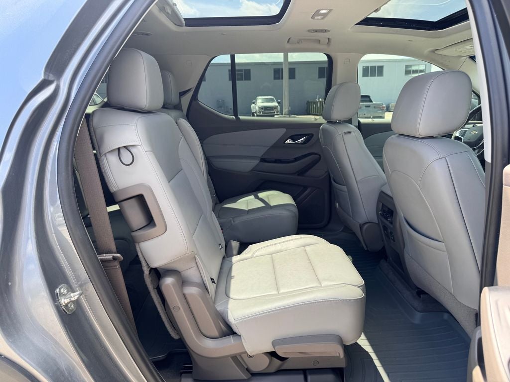 2021 Chevrolet Traverse LT Leather