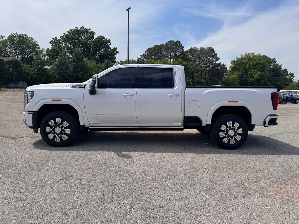 2024 GMC Sierra 2500HD Denali