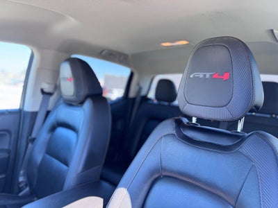 2022 GMC Canyon AT4 w/Leather