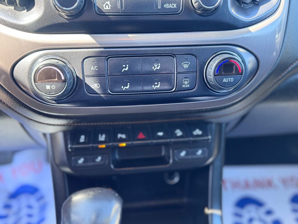 2022 GMC Canyon AT4 w/Leather