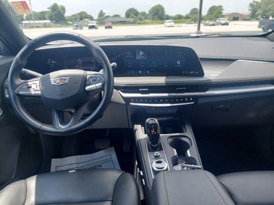 2025 Cadillac XT4 Premium Luxury