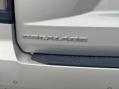 2022 Cadillac Escalade Luxury