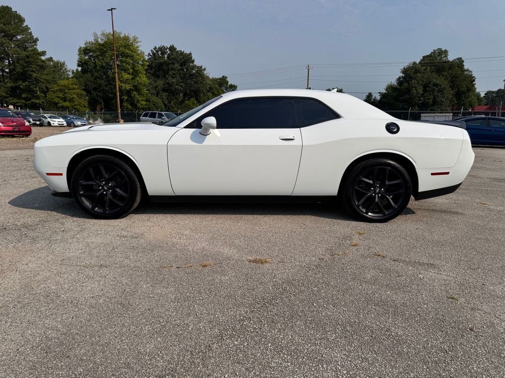 2021 Dodge Challenger SXT