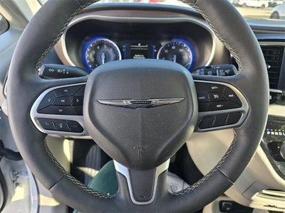 2024 Chrysler Voyager LX