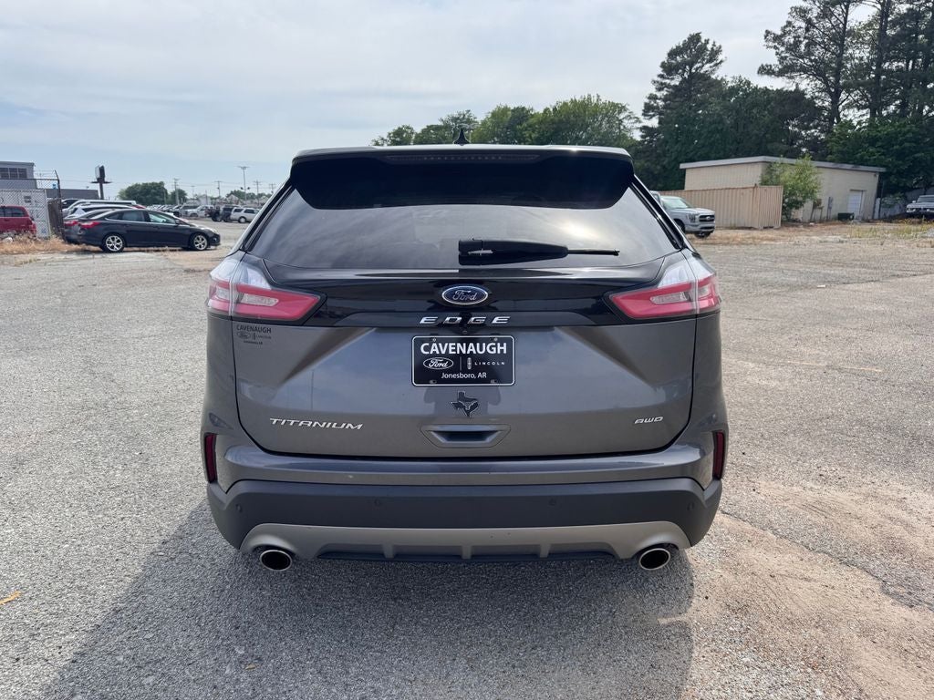 2022 Ford Edge Titanium