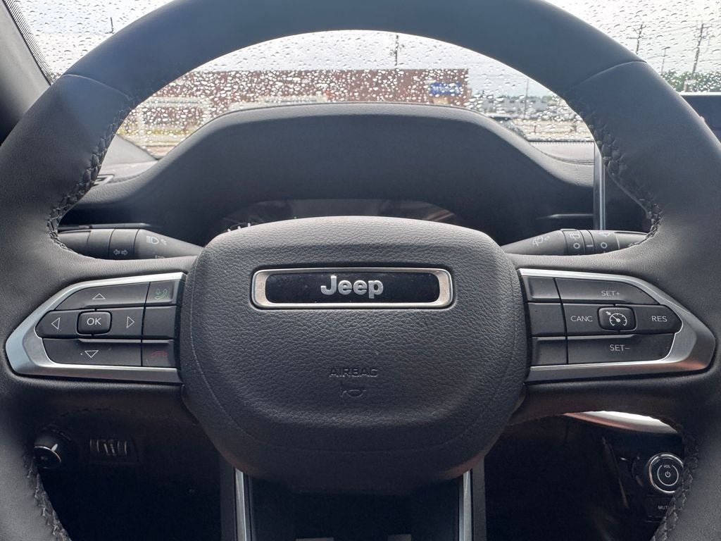2023 Jeep Compass Latitude Lux