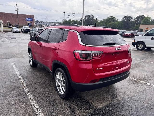 2023 Jeep Compass Latitude Lux