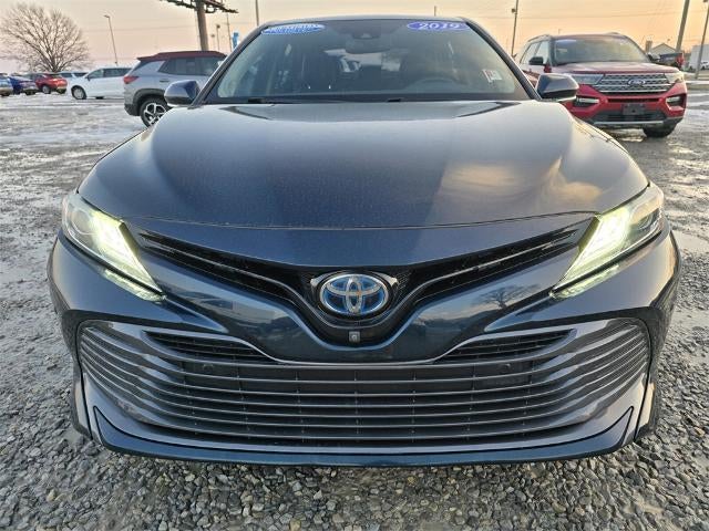 2019 Toyota Camry Hybrid XLE
