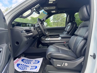 2025 Lincoln Navigator L Reserve