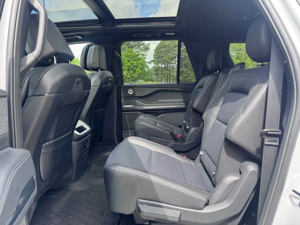 2025 Lincoln Navigator L Reserve