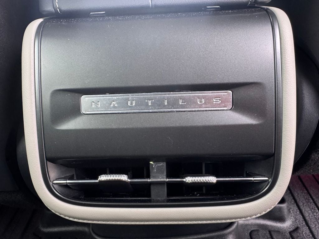 2025 Lincoln Nautilus Premiere