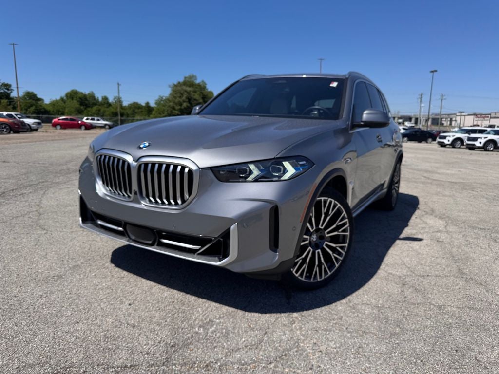 2025 BMW X5 xDrive40i's photo