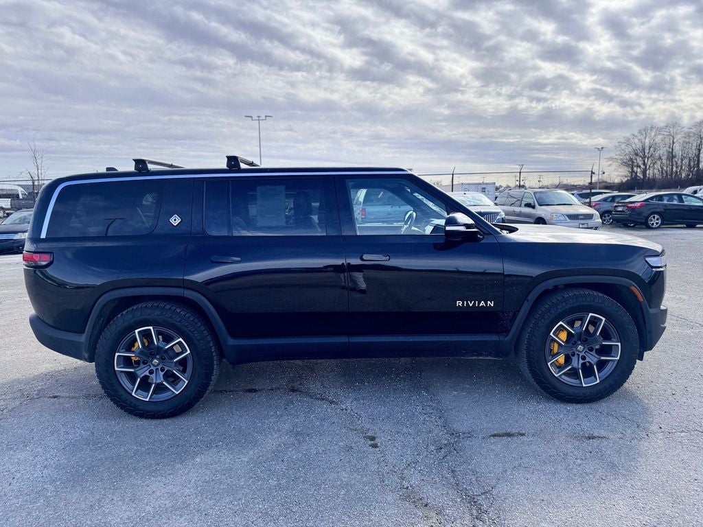 2023 Rivian R1S Adventure