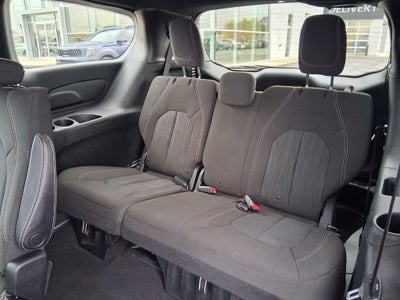 2020 Chrysler Pacifica Touring