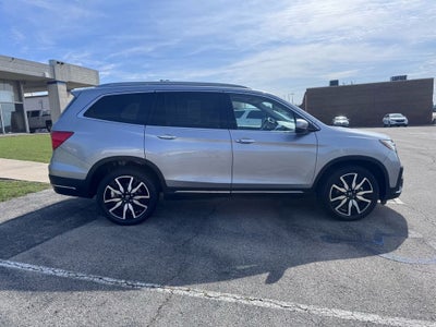2022 Honda Pilot Touring 7 Passenger