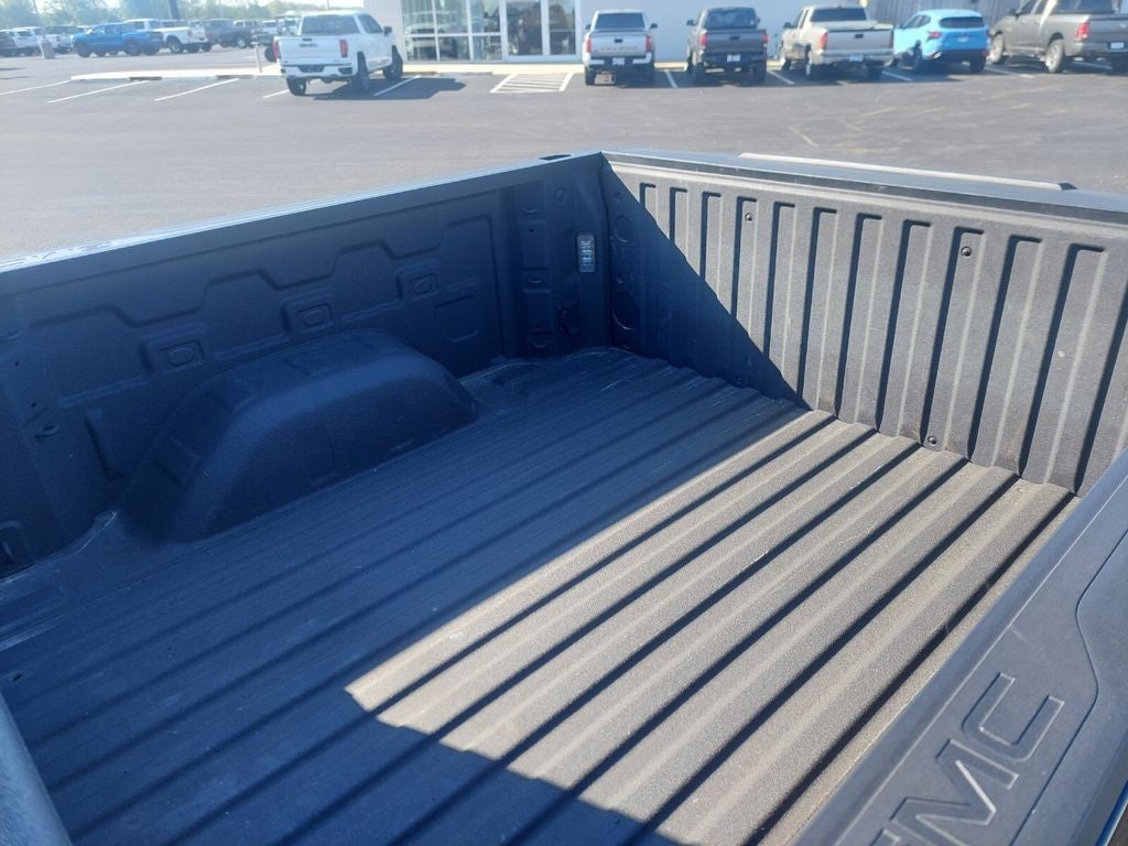 2024 GMC Sierra 1500 4WD Crew Cab Short Box Elevation with 3SB