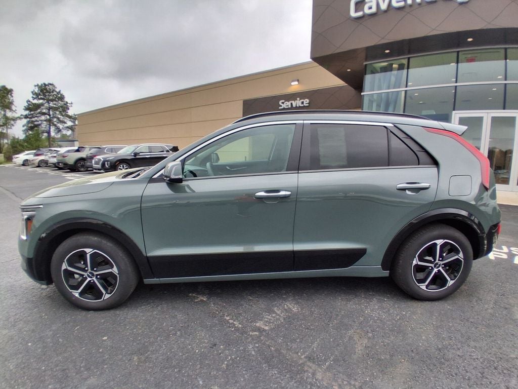 2025 Kia Niro SX