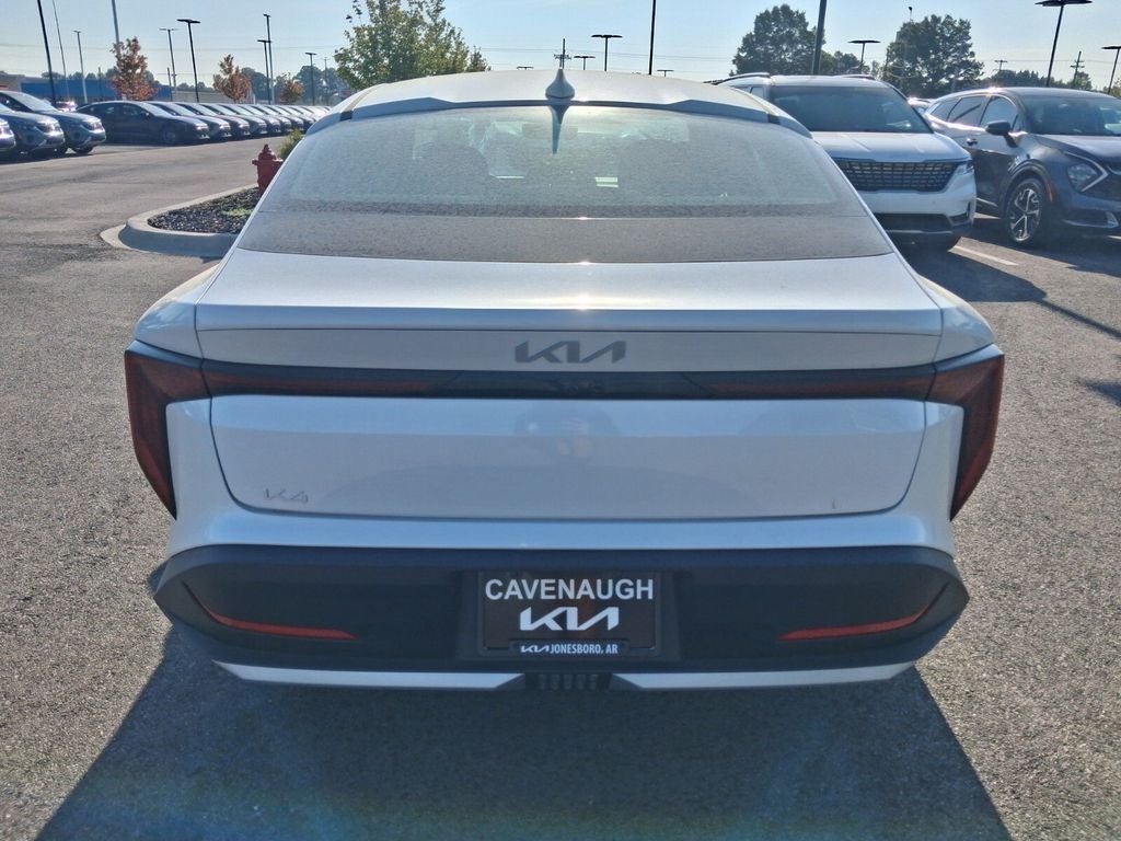2026 Kia K4 LXS