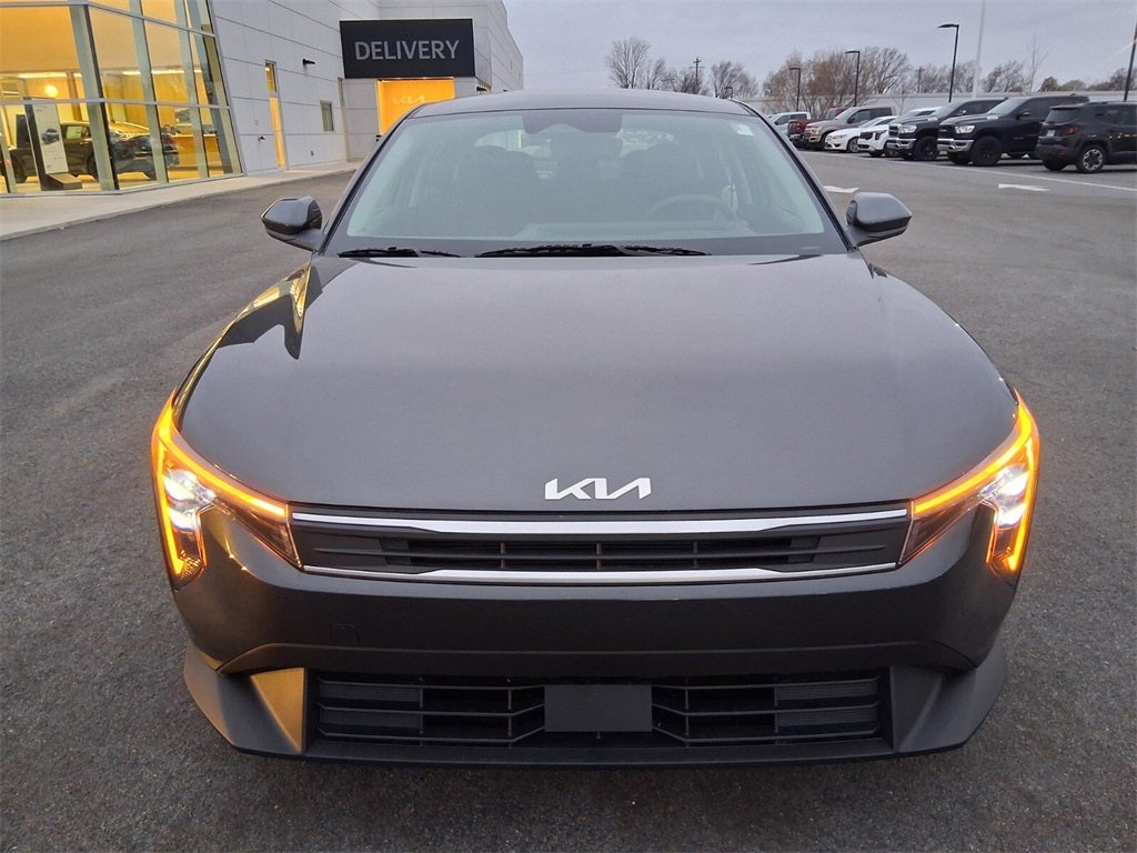 2025 Kia K4 LX