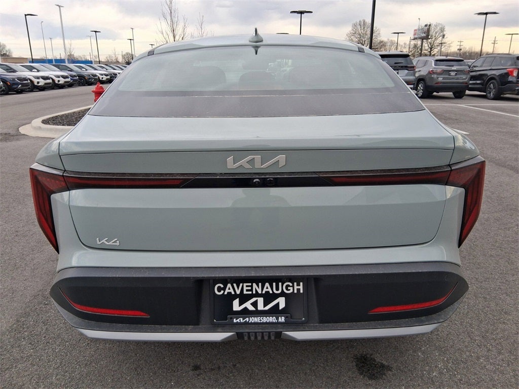 2026 Kia K4 LXS