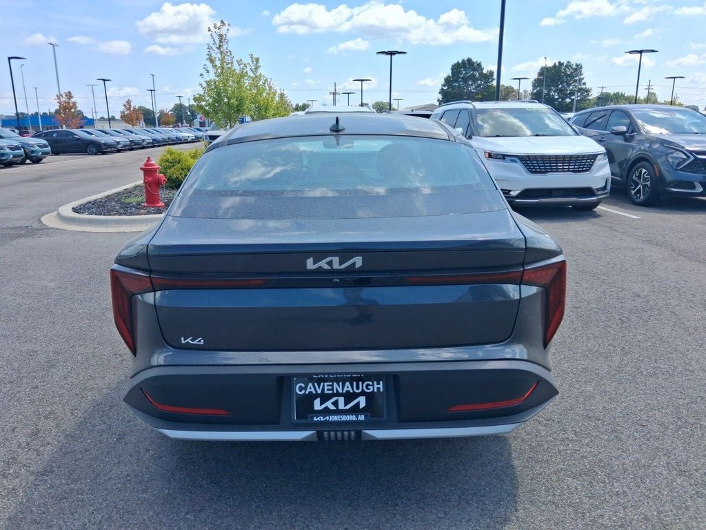 2026 Kia K4 LXS