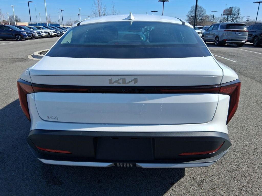 2026 Kia K4 EX