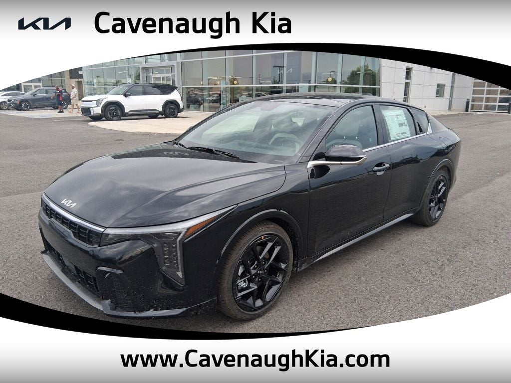 2026 Kia K4 GT-Line Turbo AT's photo