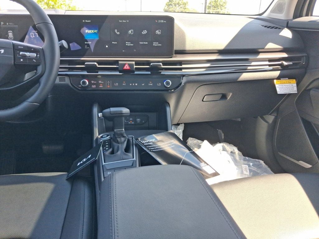 2027 Kia Sportage EX