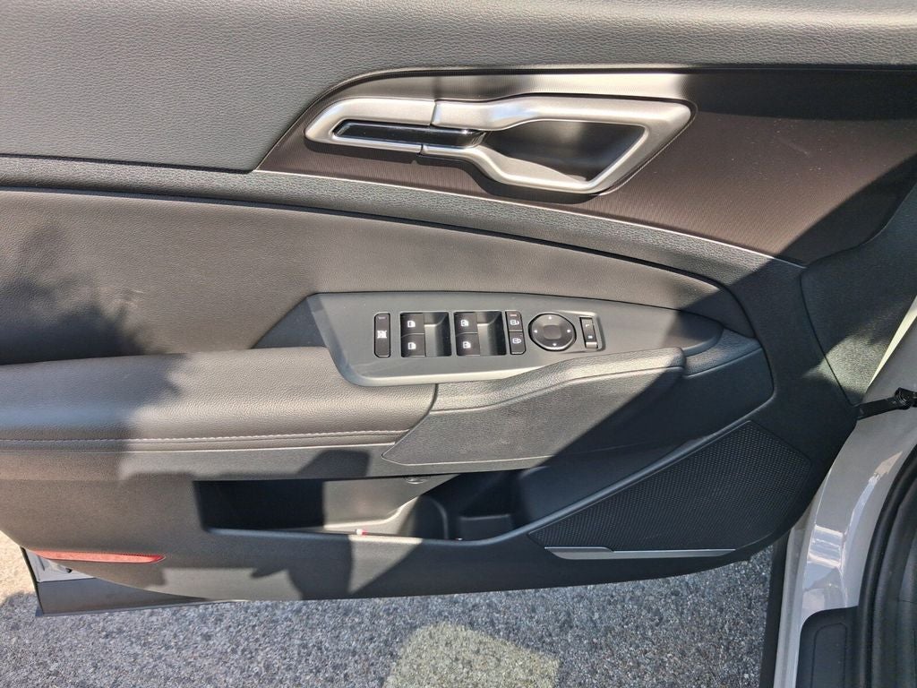 2027 Kia Sportage EX