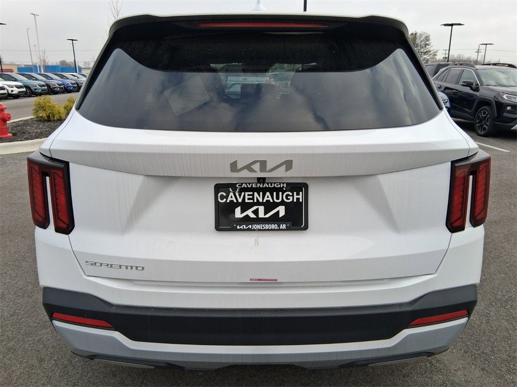 2025 Kia Sorento LX