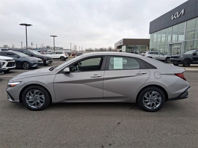 2024 Hyundai Elantra SEL