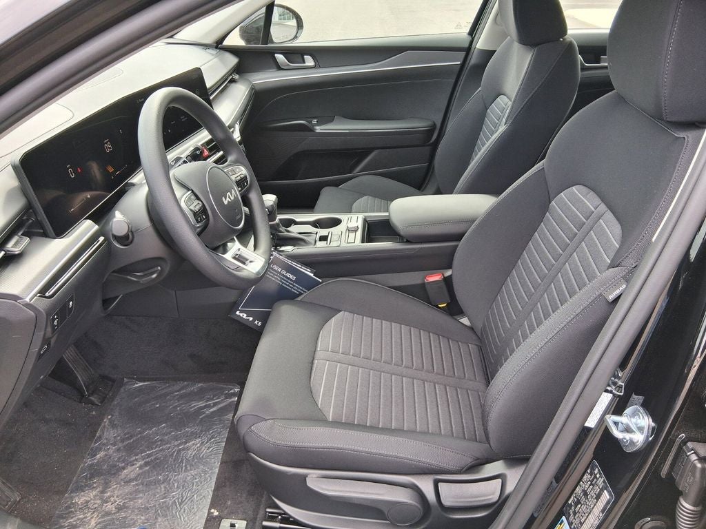 2026 Kia K5 LXS