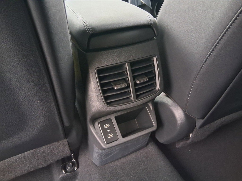 2025 Kia Seltos X-Line